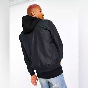 Reversible bomber jacket